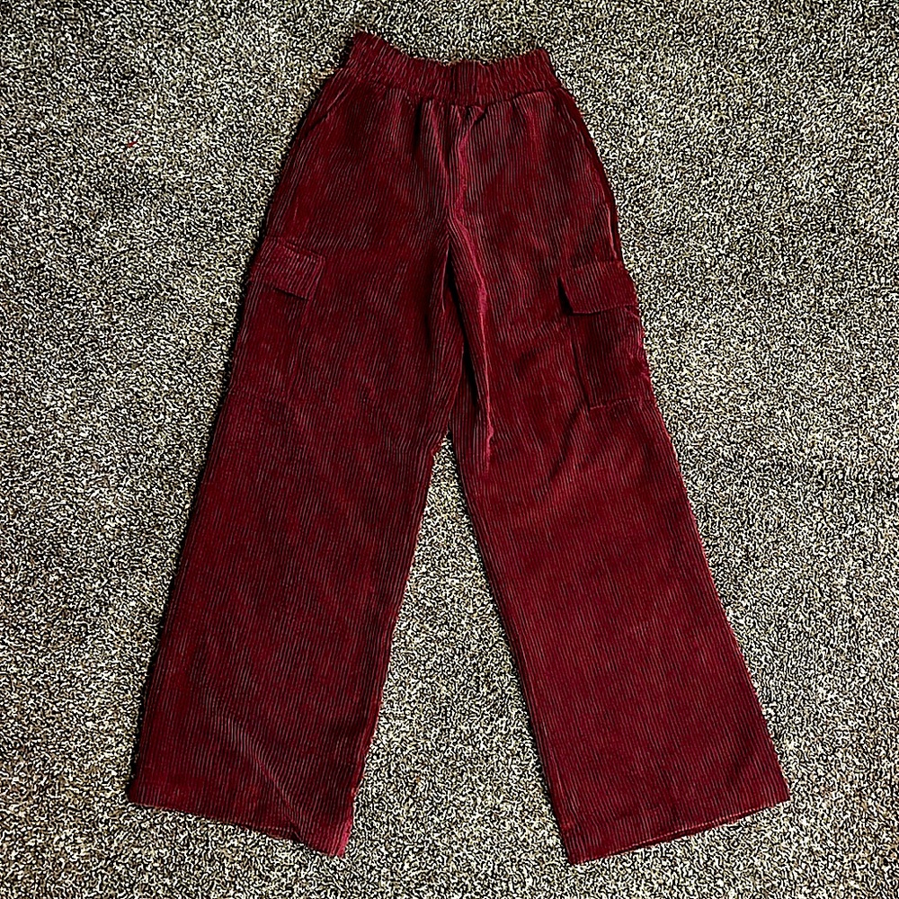 Forever 21 | Small High-rise corduory pants